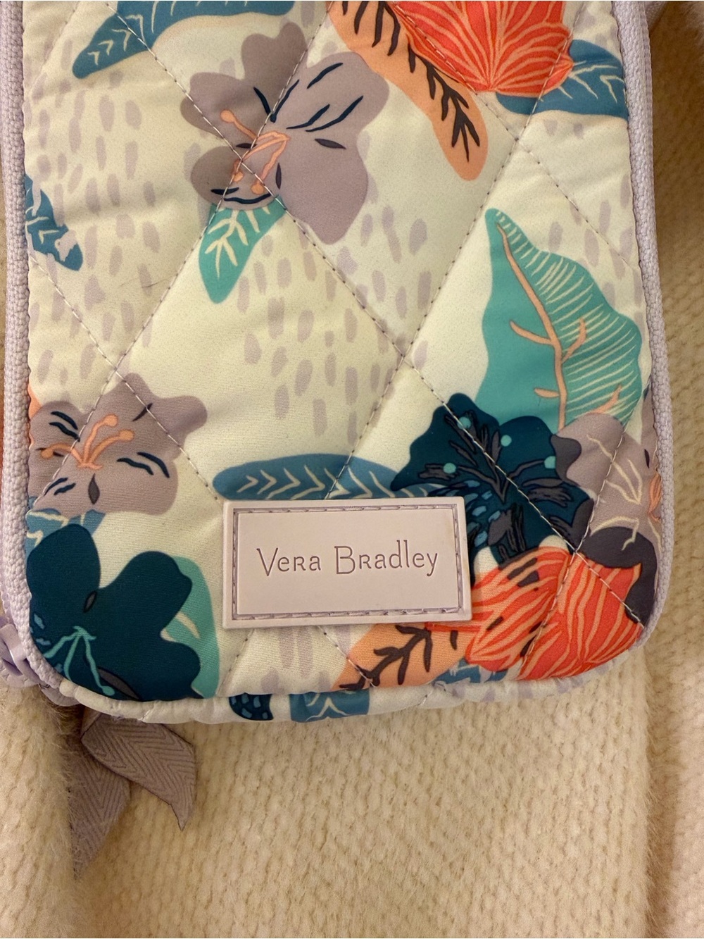 Vera Bradley Floral Quilted Crossbody/Matching Mini Wallet- Tropical Floral - Picture 2 of 8